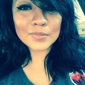 Meet your Posher, Imelda